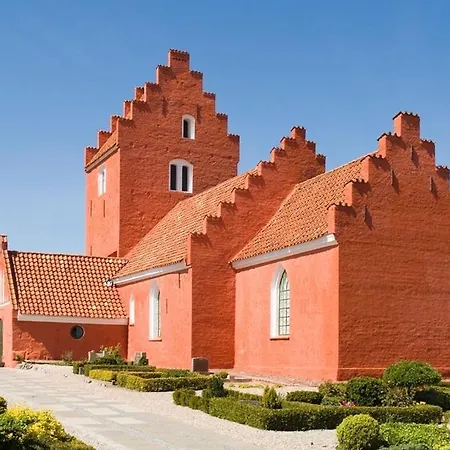 Vakantiehuis Nice And Relaxing Close To Beach Yderby